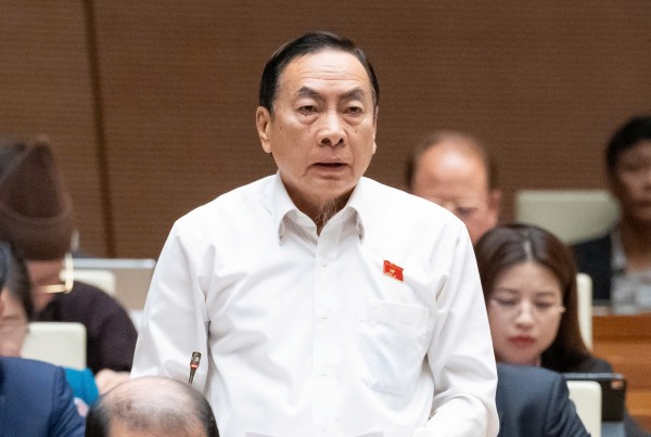 Cao tốc xuyên suốt Bắc - Nam, dự án “đắp chiếu trùm mềm” nhiều năm đã có lãi